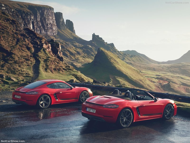Yeni Porsche: 718 Boxter T ve Cayman T