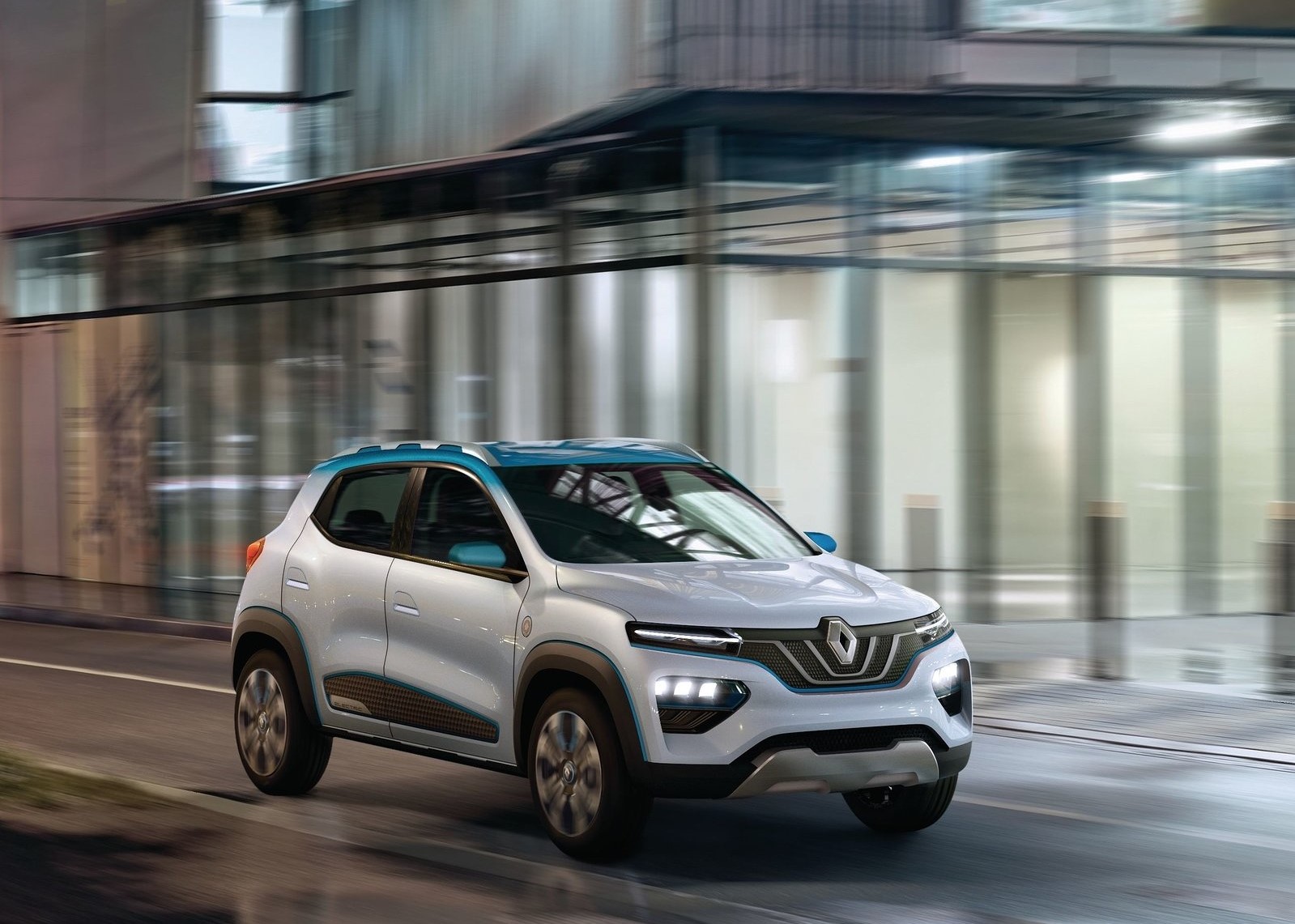 Güçlü Adımlar: Renault K-ZE ve AEXM