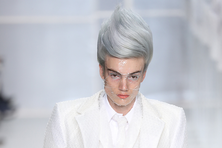 Yeni saç modelimiz 'Troll bebek'lere benzer mi?