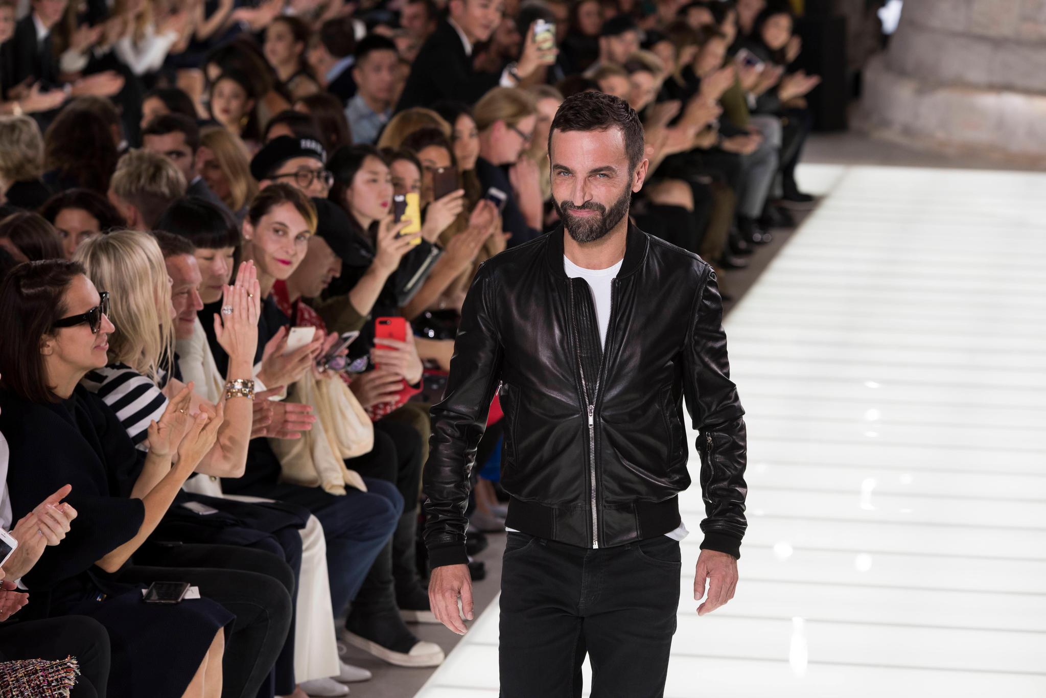 Nicolas Ghesquière kendi markasını kuracak