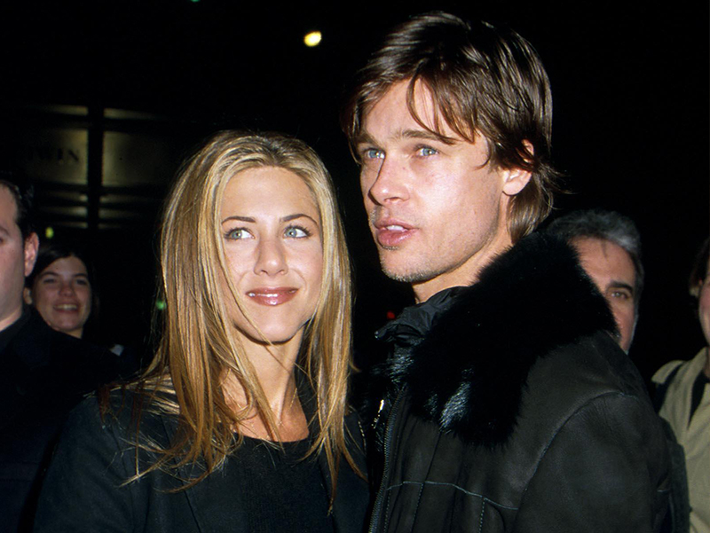 Jennifer Aniston ve Brad Pitt üç yıldır birlikte mi?