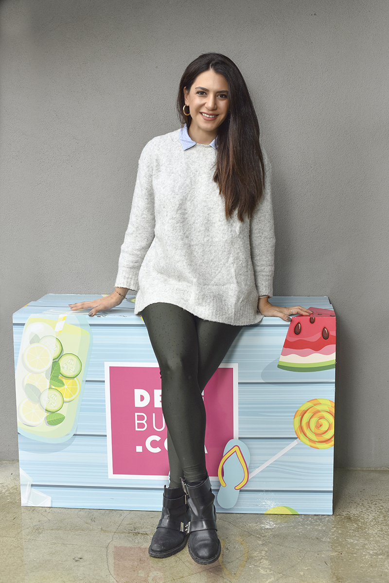 Business class: Duygu Akbudak