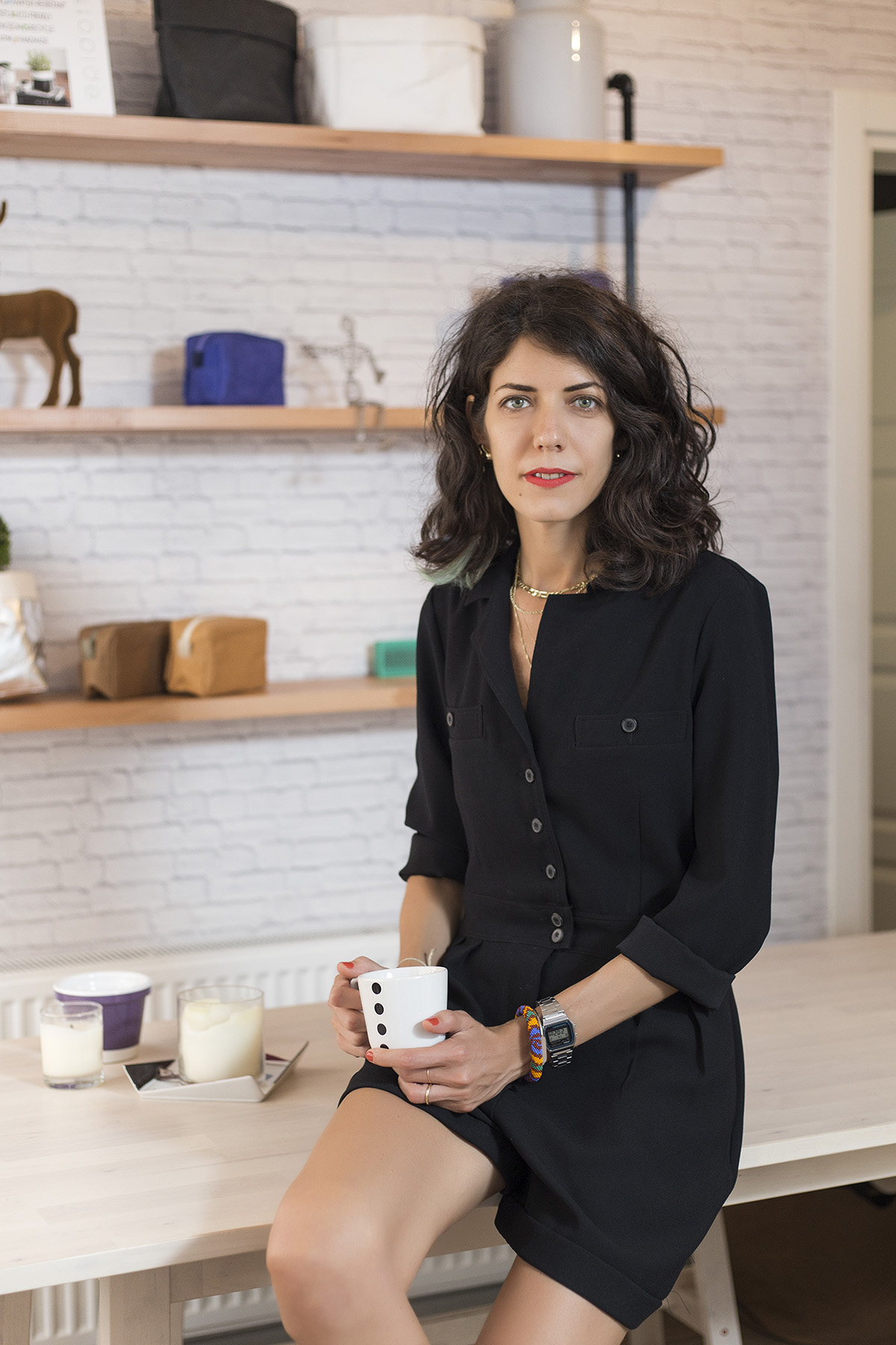 Business Class: Esther Levi