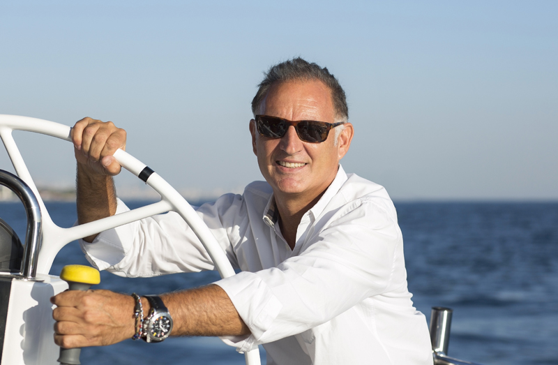 'Mavi' tutkunlarının saat tercihleri: Gürsel Öztürk