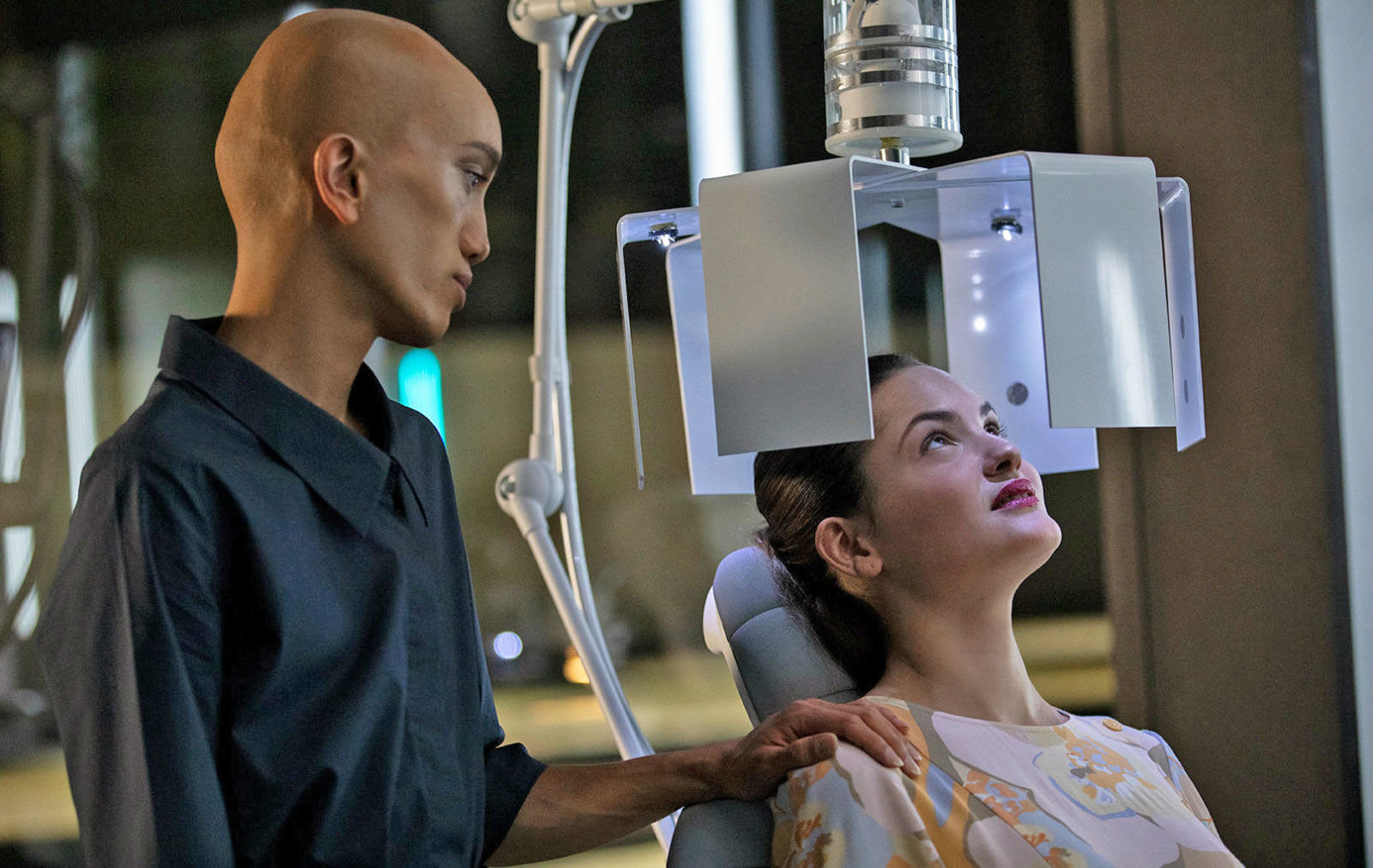 Netflix: Yeni bilim kurgu dizisi Osmosis ile tanışın