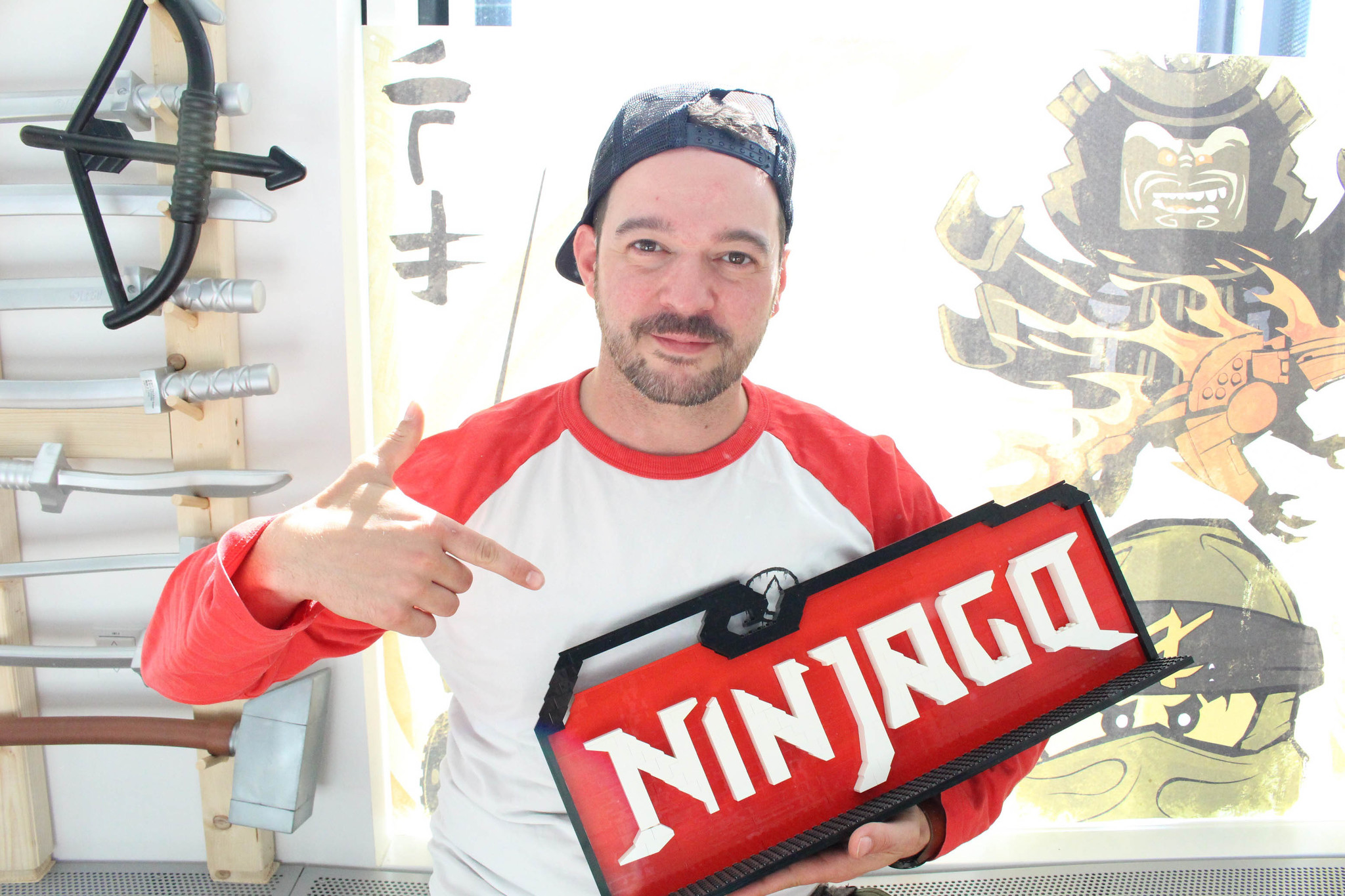 Elleriyle geleceği şekillendiriyor