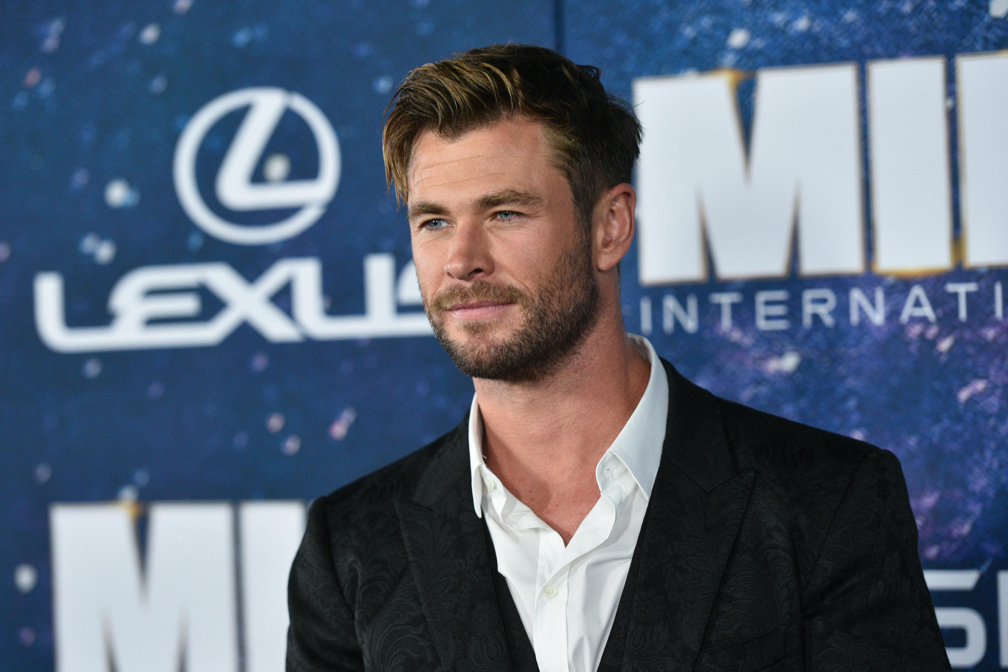 Chris Hemsworth'ten 1 milyon dolarlık bağış