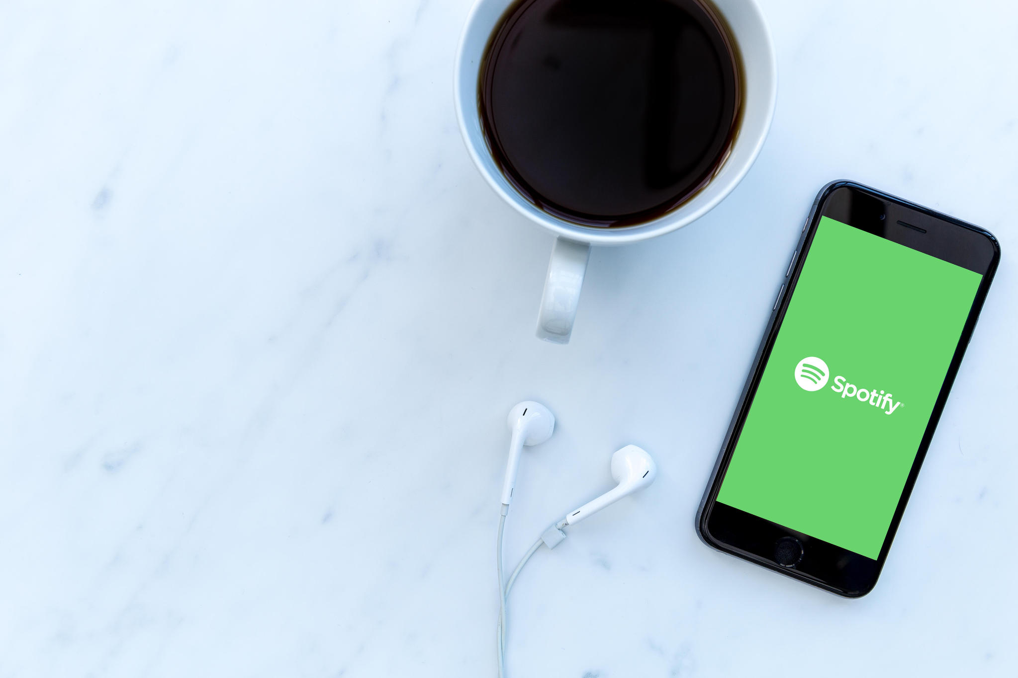 Spotify’a “sesli asistan” özelliği geliyor!
