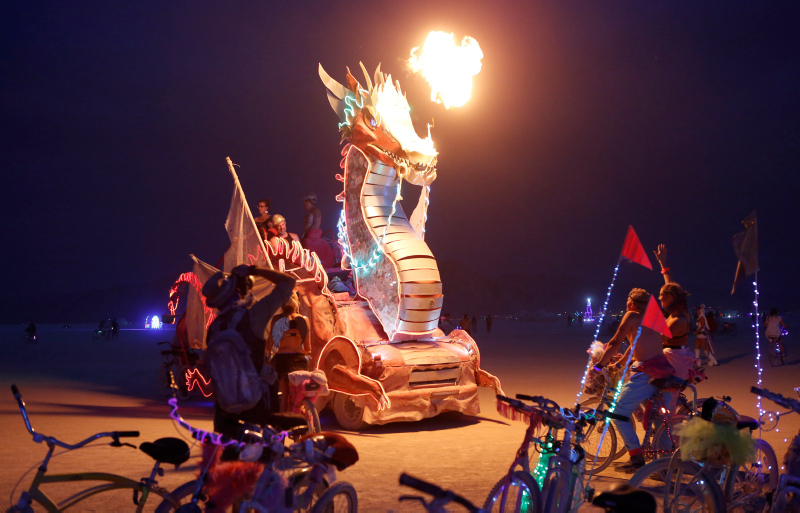 2020 Burning Man Festivali sanal ortamda yapılacak