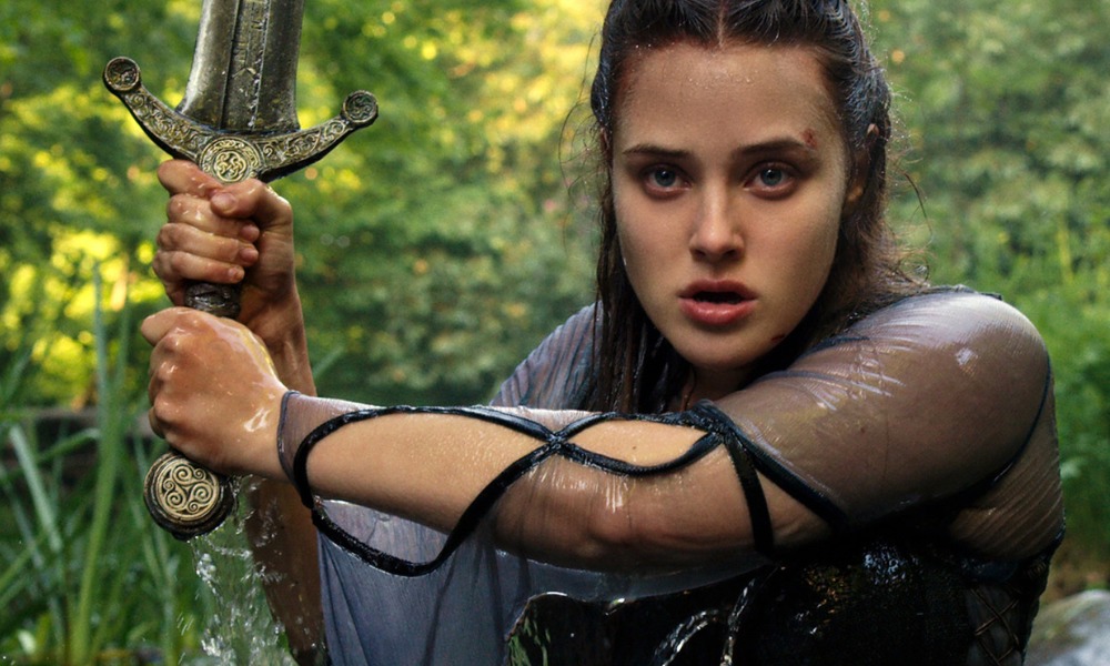 Netflix'in yeni fantastik dizisi: Cursed