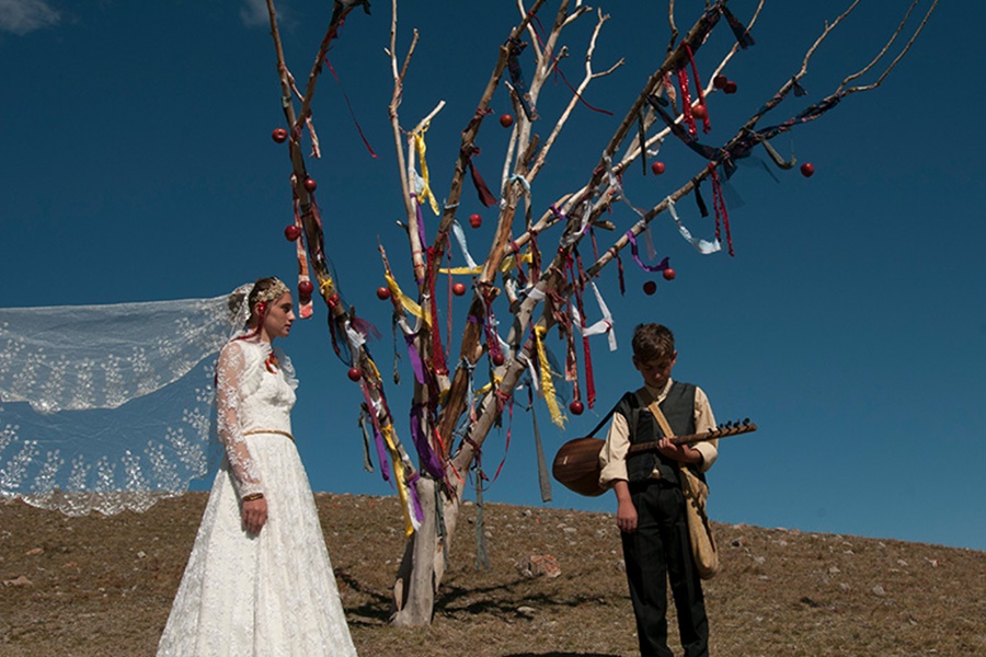 "Ölü Ekmeği" seyirciyle buluştu