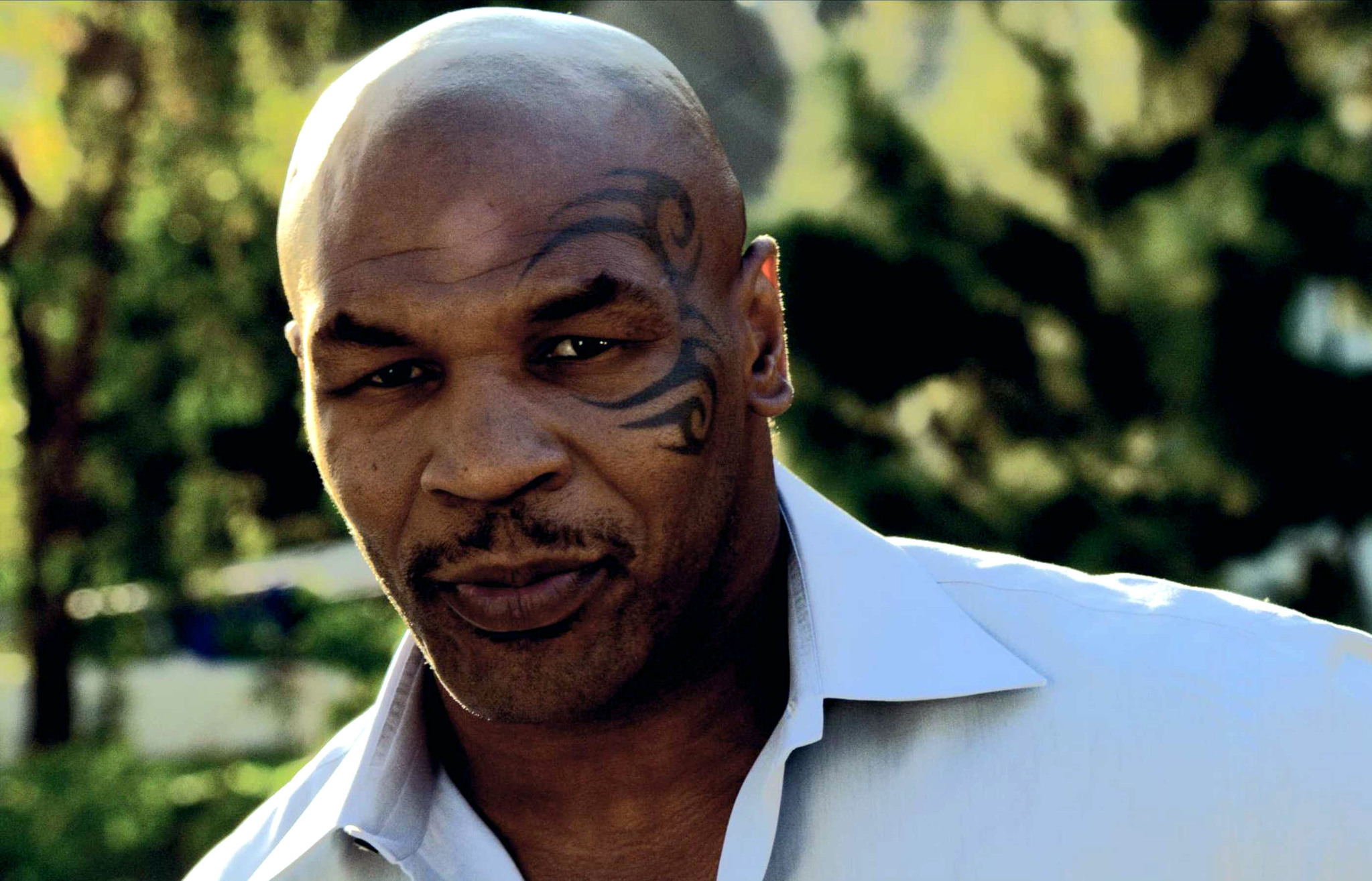 Mike Tyson 15 yıl sonra ringe dönüyor