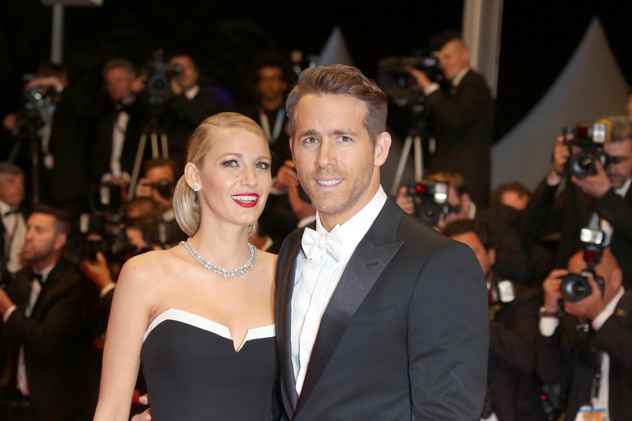 Blake Lively ve Ryan Reynolds'tan 500 bin dolar bağış