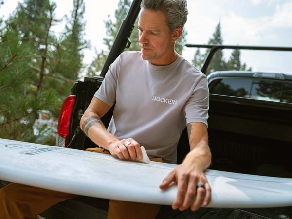 İki Kaliforniya'lı Daha İyi Bir Dünya İçin Kökenlerini Kucaklıyor