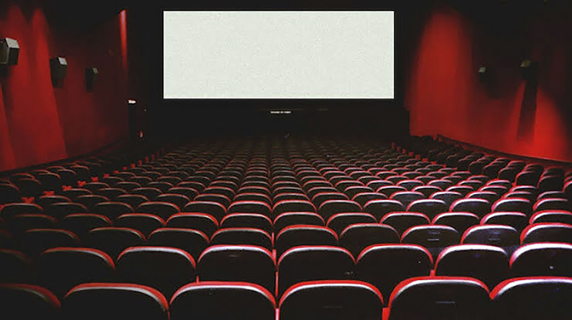 Sinemaların açılış tarihi ertelendi