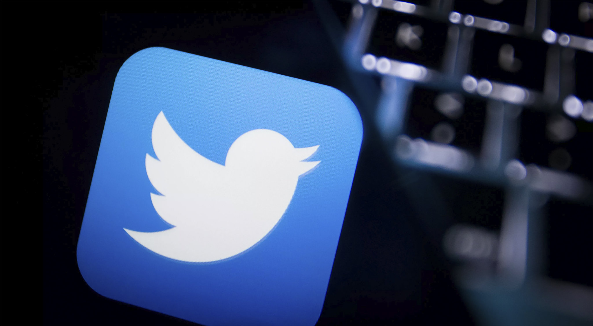 Twitter'a 'geri al' seçeneği geliyor