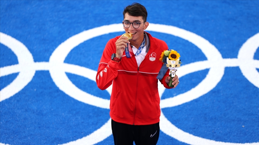 Tokyo 2020'ye katılan genç sporcular umut verdi