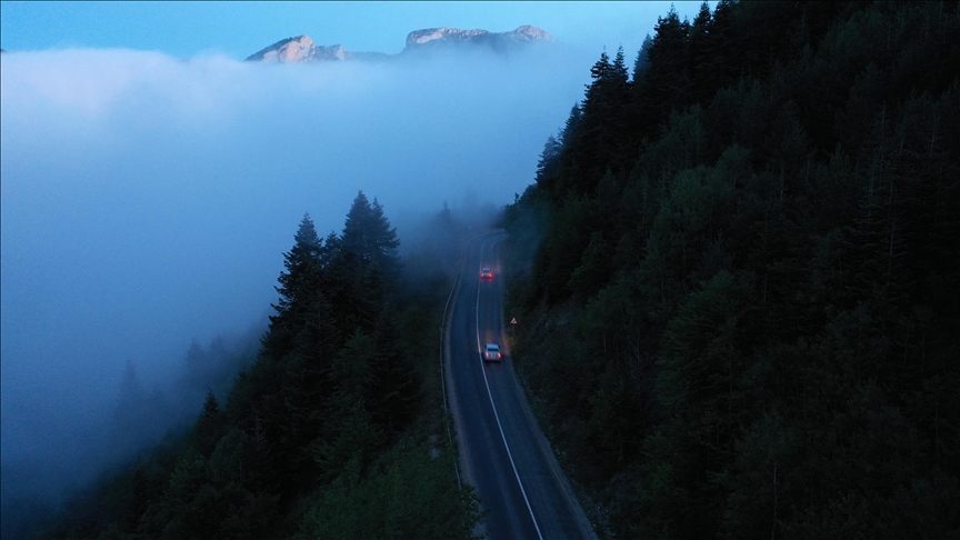 Sisle kaplanan Yaralıgöz Dağı havadan görüntülendi