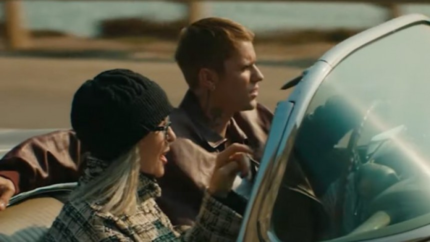 Justin Bieber Yeni Klibinde Diane Keaton'la Rol Aldı