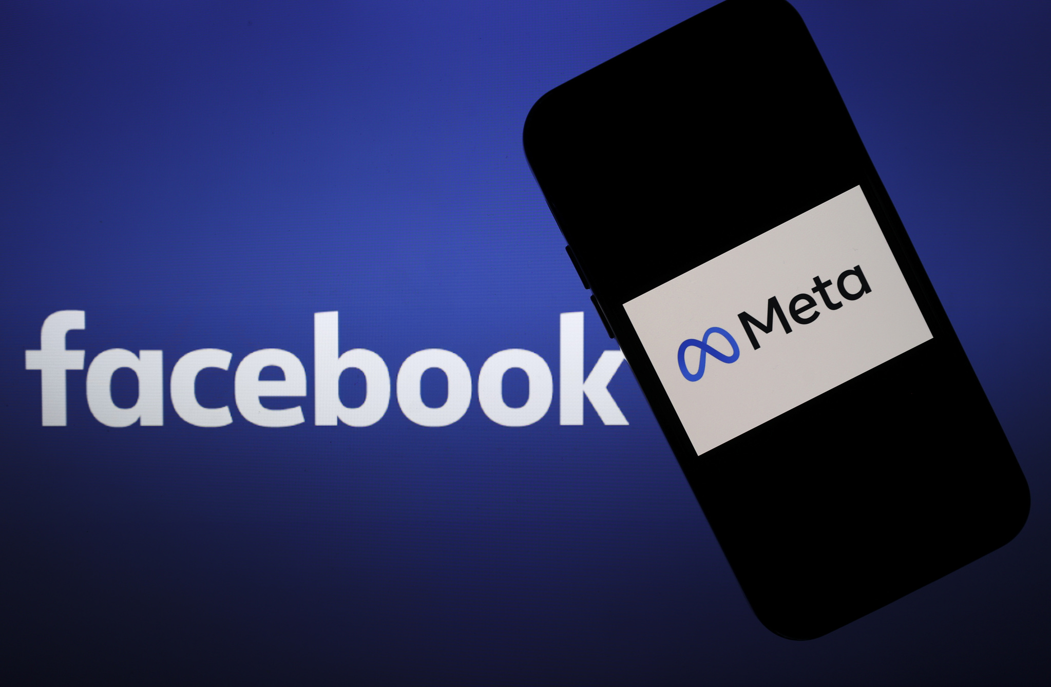 Facebook, Şirket Adını Meta Olarak Değiştirdi