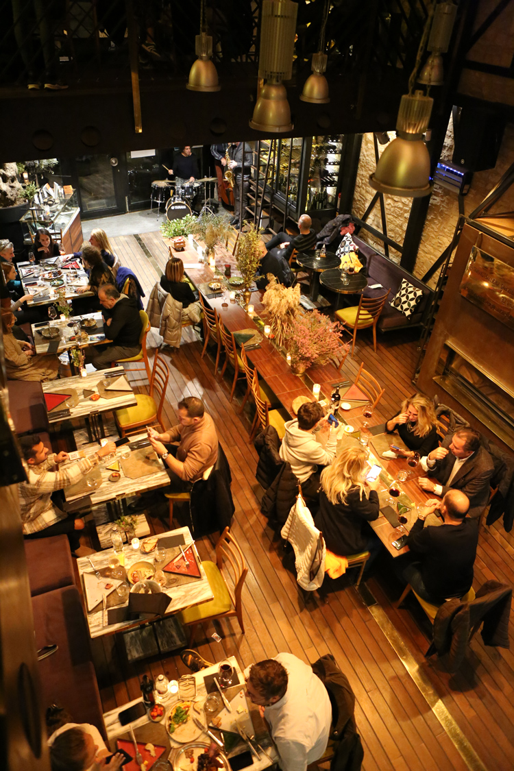 Hiç Lokanta Yeni Yılı Lezzet ve Müzikle Karşılıyor