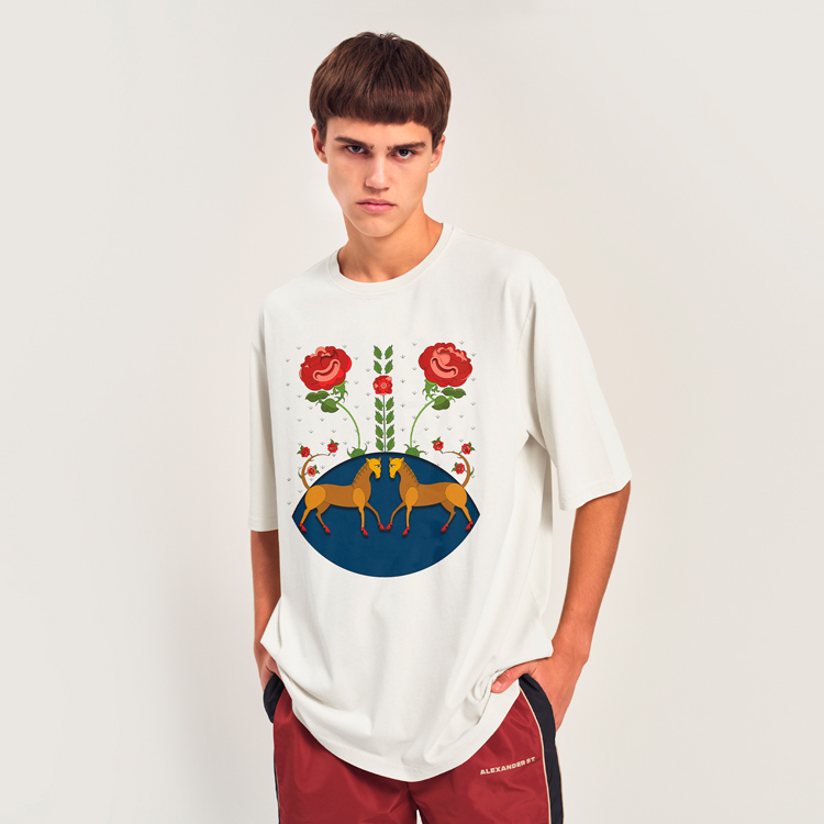 Alexander St'den Ahmet Rüstem İmzalı Artırılmış Gerçeklik Deneyimi