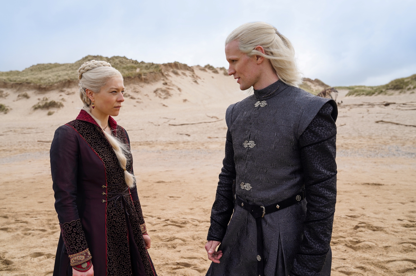 "Yüzükler"e karşı "Ejderha Evi"