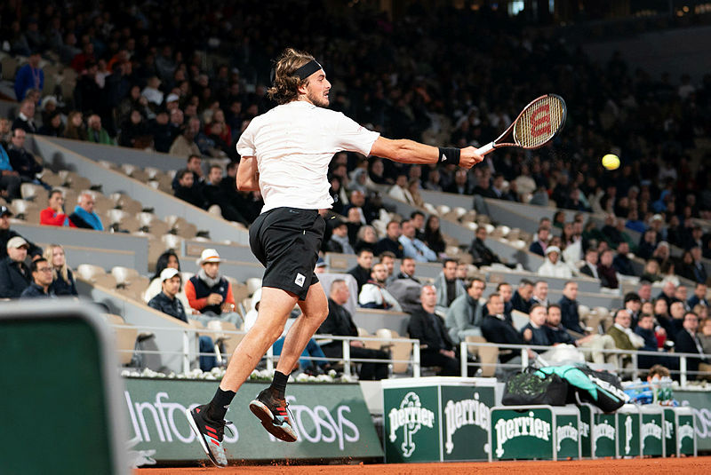 Tsitsipas Fransa Açık'ın ilk turunda zorlandı