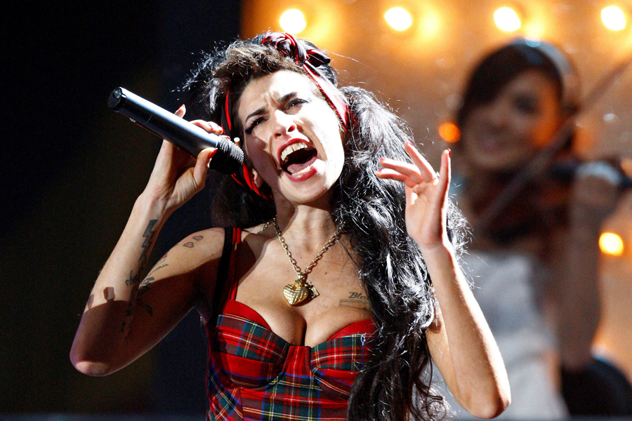 Amy Winehouse'un Biyografik Filmi 'Back To Black' Hakkında Bilinenler
