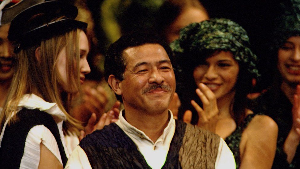 Japon moda tasarımcısı Issey Miyake hayatını kaybetti