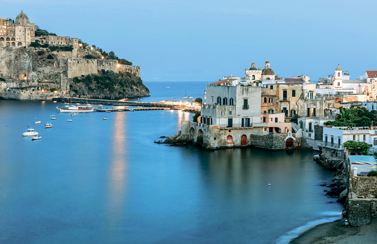 Sadeliğin Lüksü: Ischia Adası