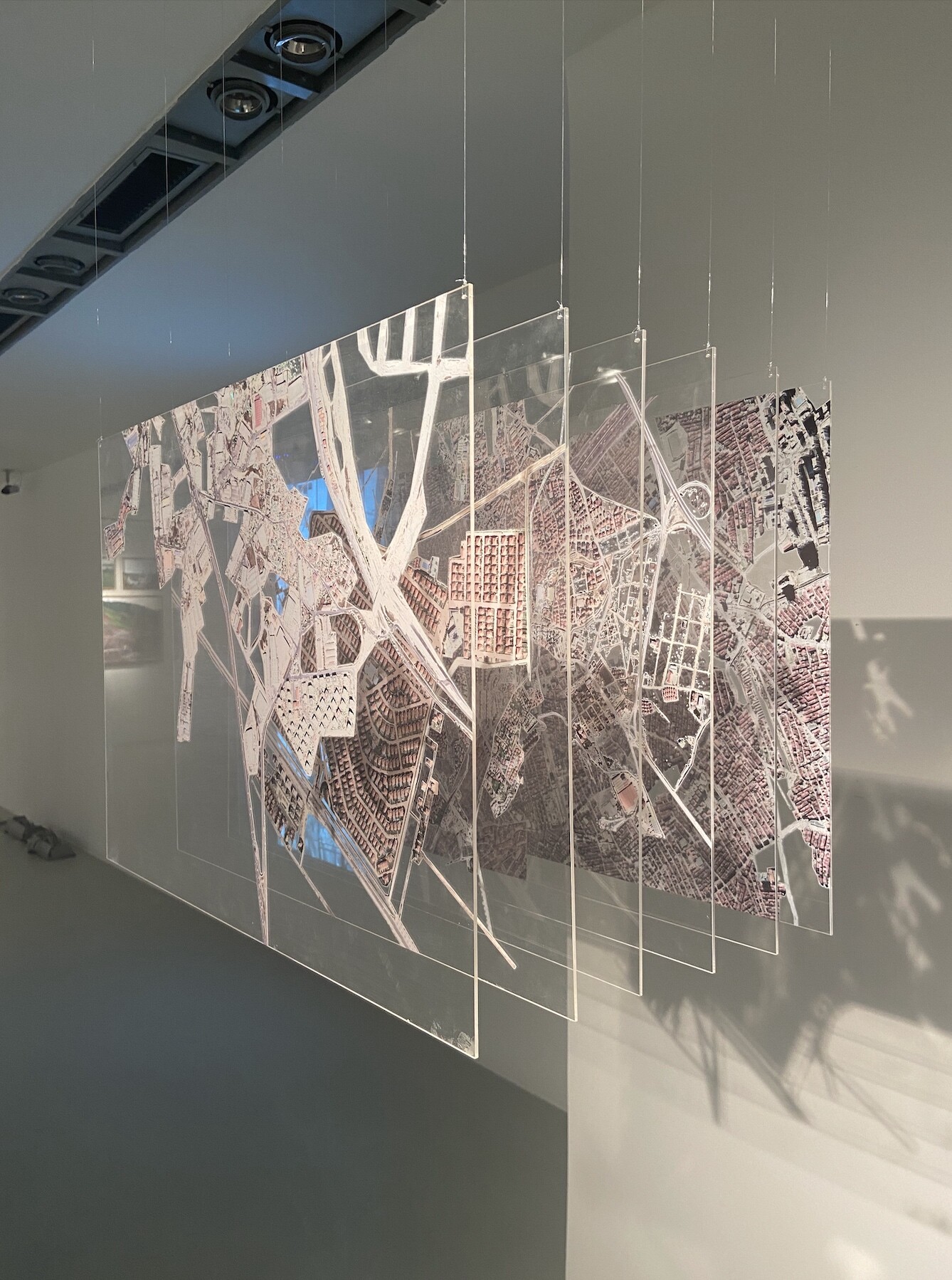 BASE Yeni Kuşak Sanatçıların Sesi Oluyor