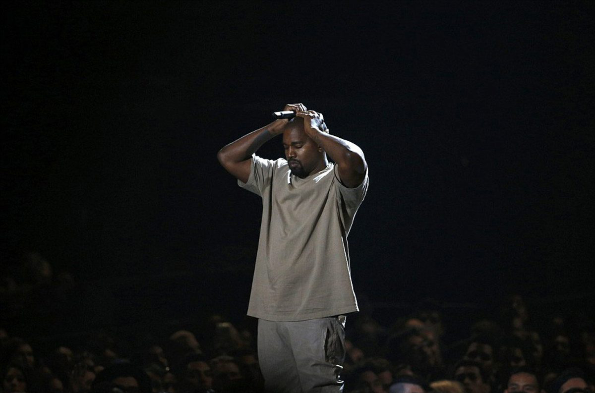 Adidas, Yeezy ile Ortaklığını Sonlandırdı