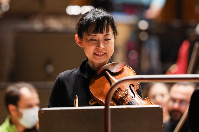 Japon violist Shimizu Ahmet Adnan Saygun'un eserini seslendirecek