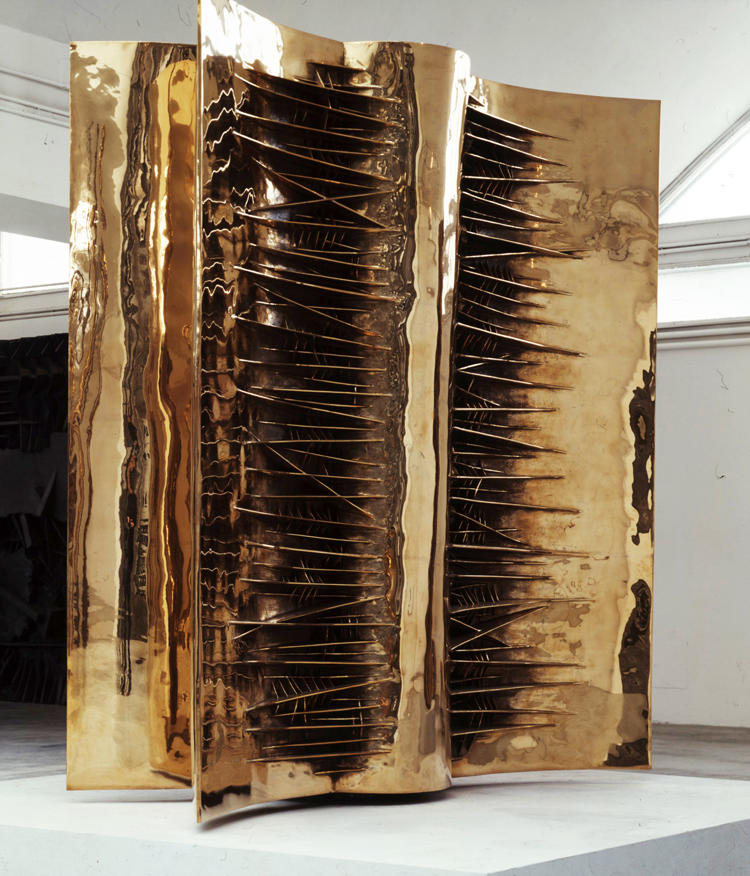 Fendi Roma'da Arnaldo Pomodoro Sergisine Ev Sahipliği Yapacak