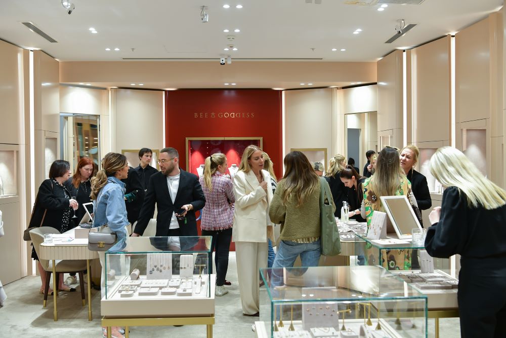 Romina Hakko Garih’ten Anneler Günü Daveti