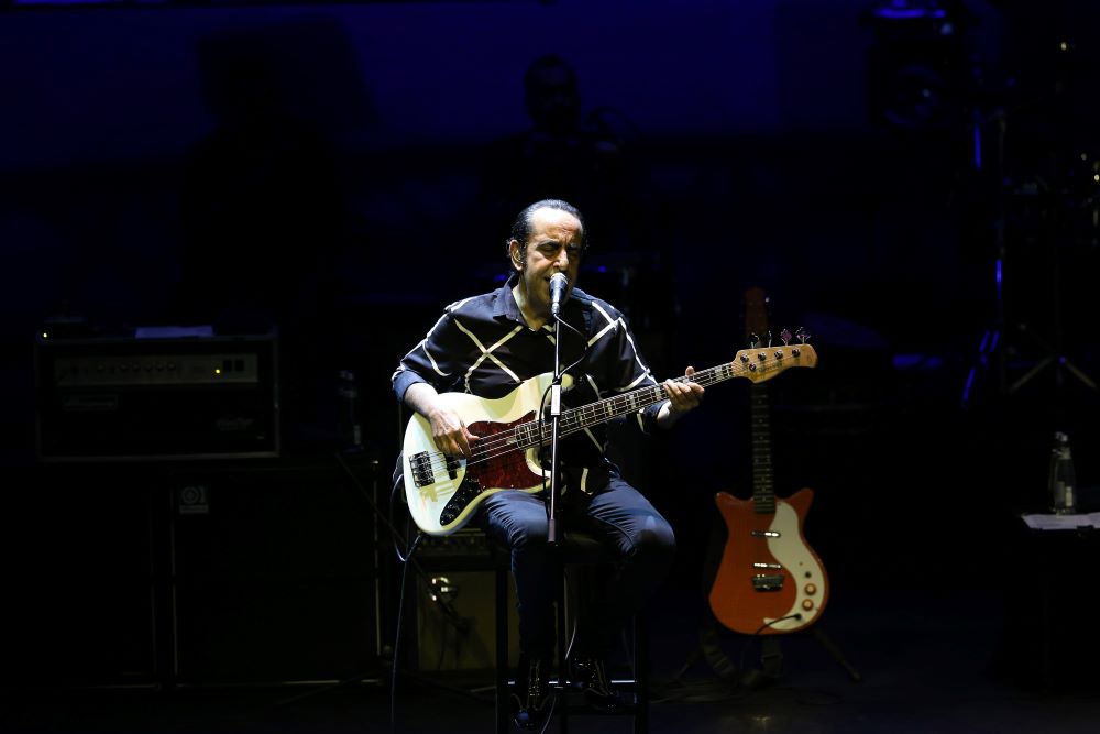 Güle güle Özkan Uğur...