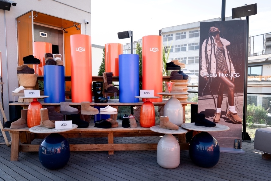 UGG 2023 - 2024 Sonbahar/ Kış Koleksiyonu “Feels Like UGG” Konseptiyle Tanıtıldı