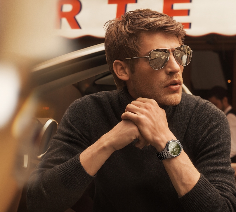 Sıradışı ve Şık: Michael Kors Lennox