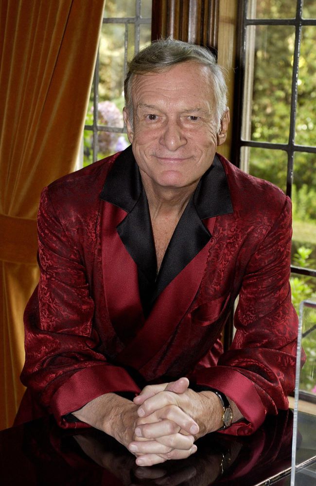 Hugh Hefner’ın İkonik Röpteşambırı Sizin Olabilir