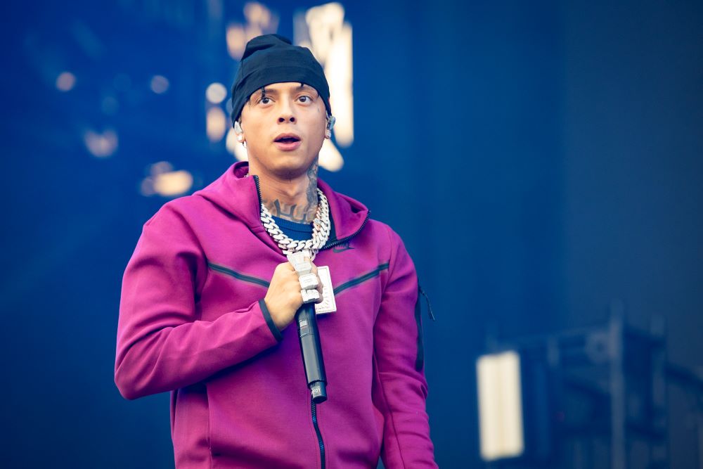 Nike ve Supreme Logoları Hangi İsimlerle Birleşecek?