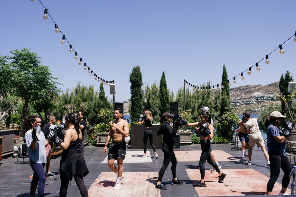 BXR London'ın Özel Bootcamp Programı İlk Kez Türkiye'de The Bodrum EDITION Ev Sahipliğinde Gerçekleşti