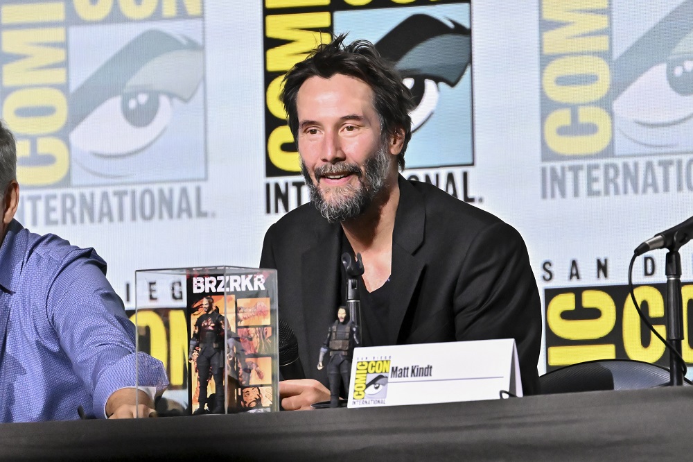 Keanu Reeves İlk Romanı “The Book of Elsewhere”i Yayımladı