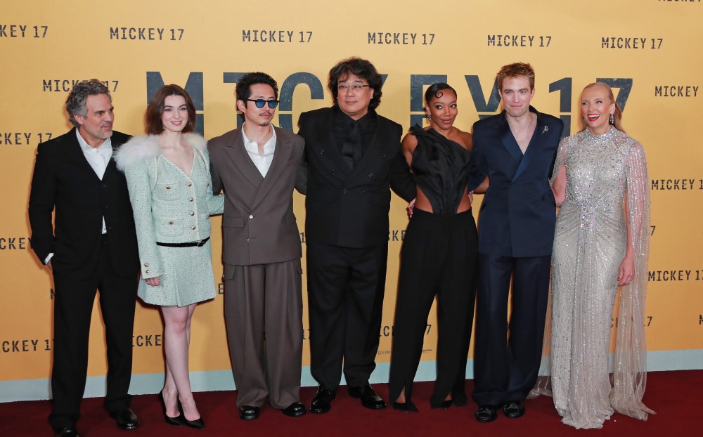 Bong Joon-ho’dan Bilim Kurguya Yeni Bir Kaos Tarifi: “Mickey 17”