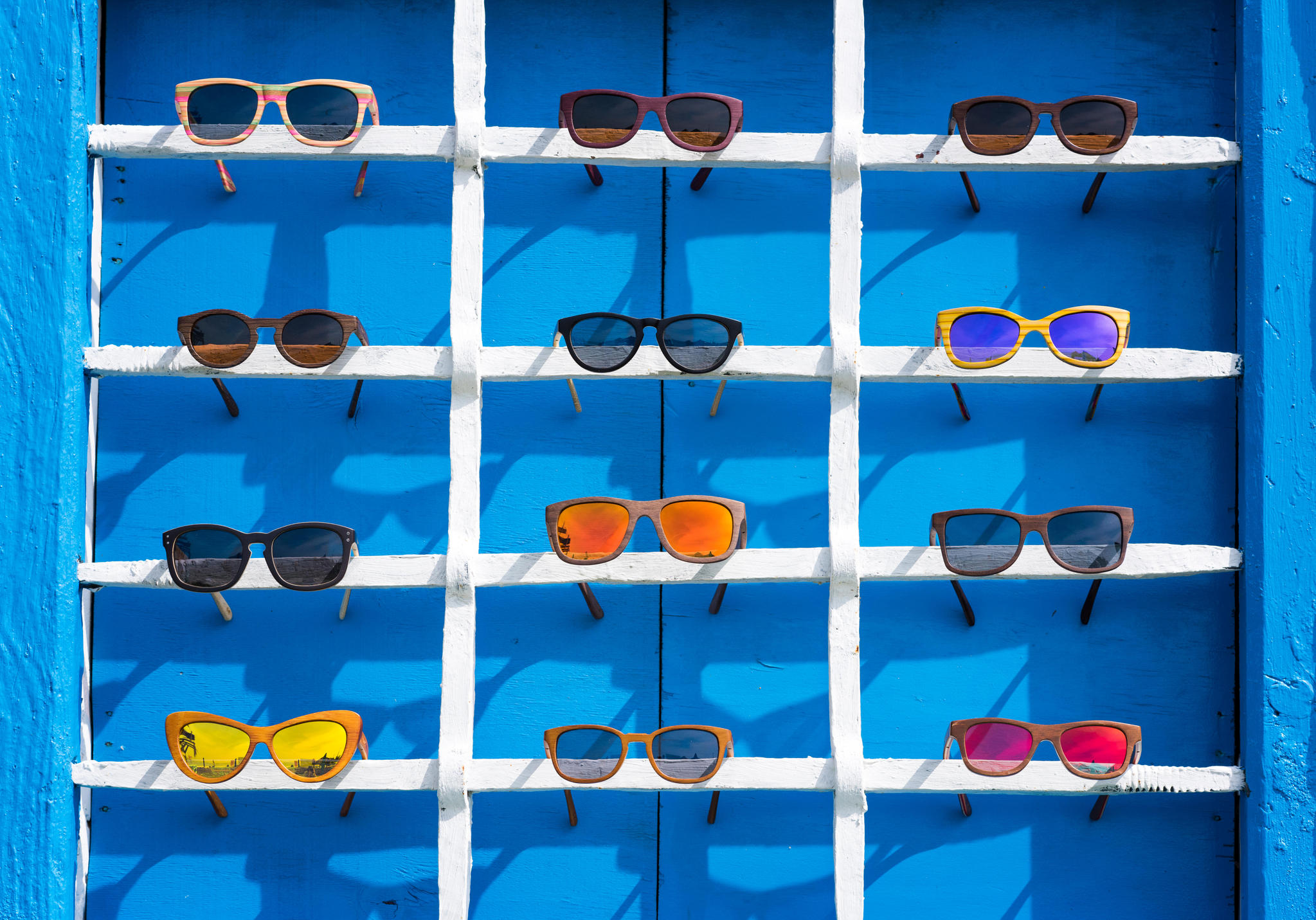 Bu Yaz Kombininizi Baştan Yaratacak 10 Güneş Gözlüğü