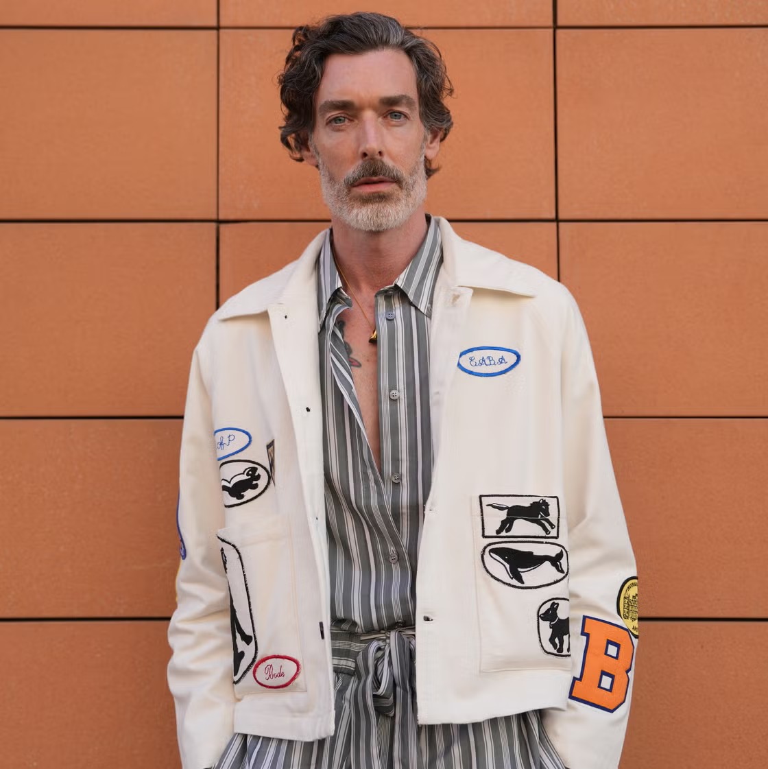 Sezonun En Popüler Aksesuarı: Yamalı Ceketler Geri Döndü