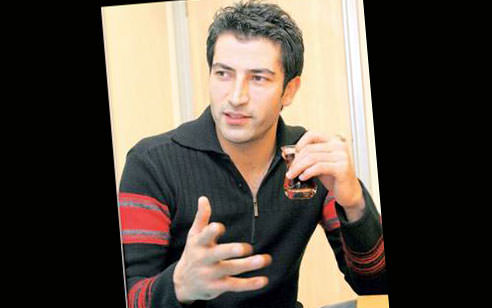 Kenan İmirzalıoğlu kimdir