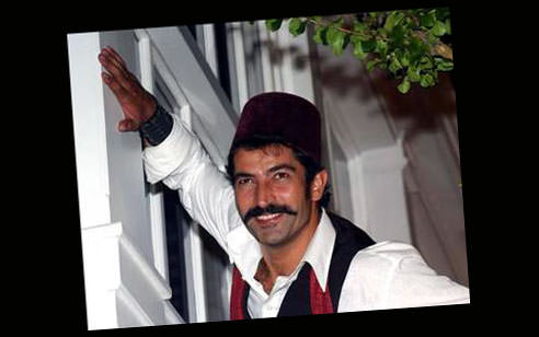 Kenan İmirzalıoğlu kimdir