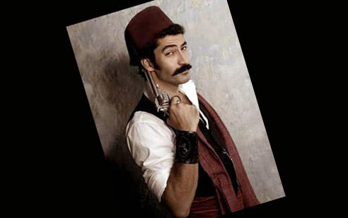 Kenan İmirzalıoğlu kimdir