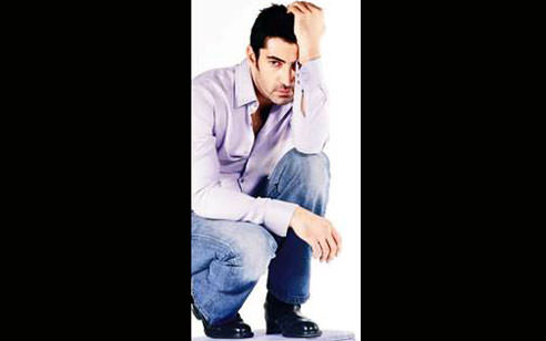 Kenan İmirzalıoğlu kimdir